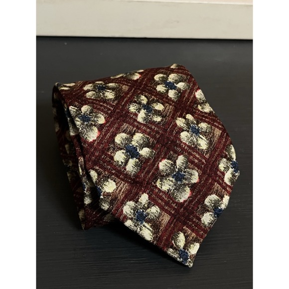 Canali Necktie Maroon Gold Shiny‎ Luxury Geometric Flower Silk Made In Italy